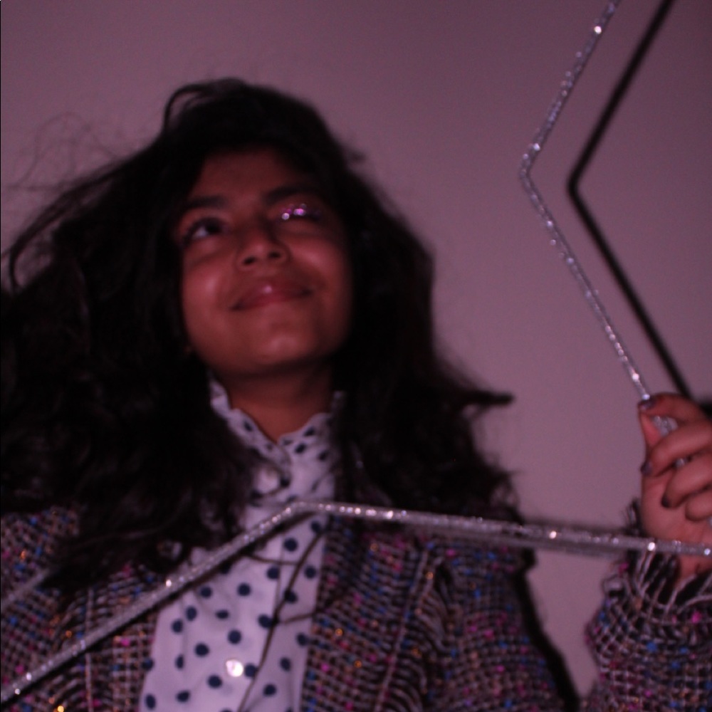 Meet your Posher, Henna